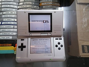 nintendo ds �����  �����