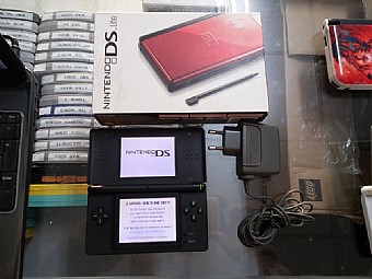 nintendo ds lite �����